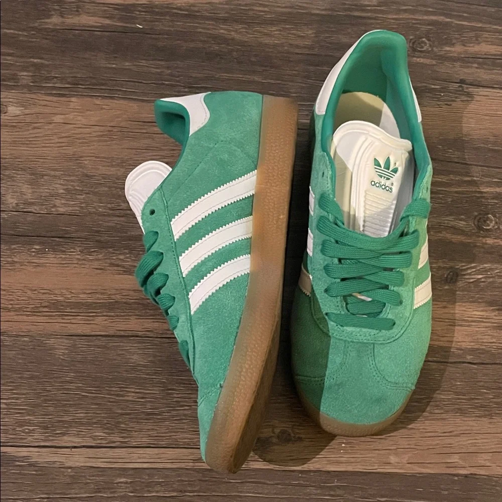 adidas Originals Men's Gazelle Shoes, Green Court Gum - Picture 6 of 16